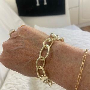 Kendra Scott gold toggle bracelet